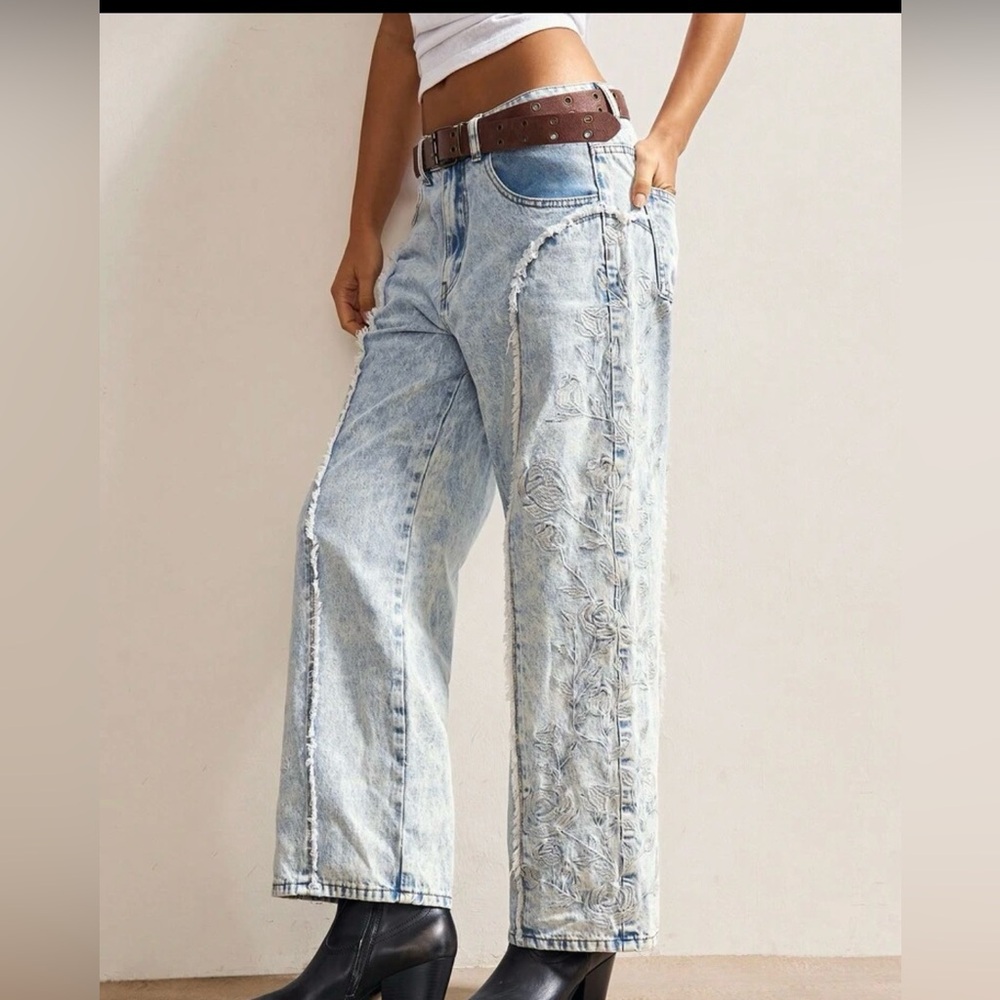 Jeans - Picture 5 of 11